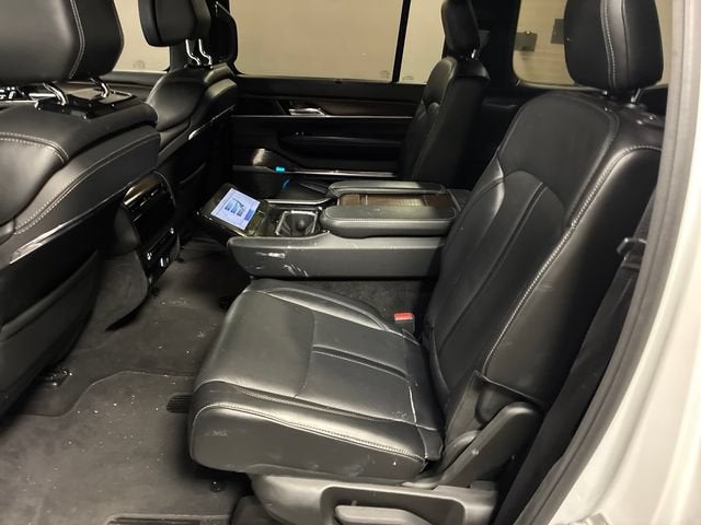 2022 Jeep Grand Wagoneer Series I