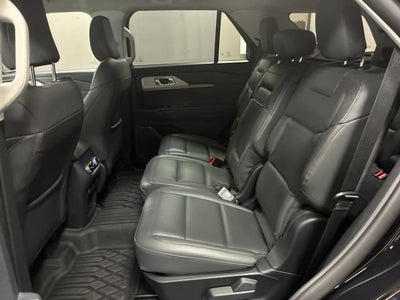 2026 Ford Explorer Active w/100A Pkg