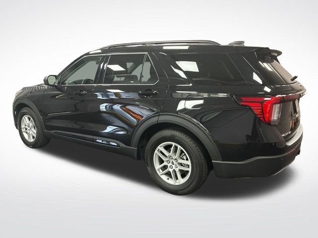 2026 Ford Explorer Active w/100A Pkg