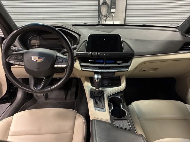 2025 Cadillac CT4 Luxury
