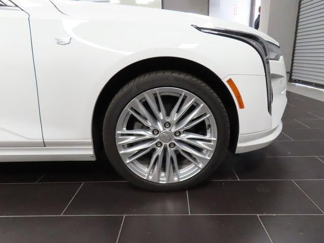 2023 Cadillac CT4 Premium Luxury