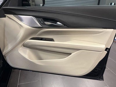 2023 Cadillac CT4 Luxury