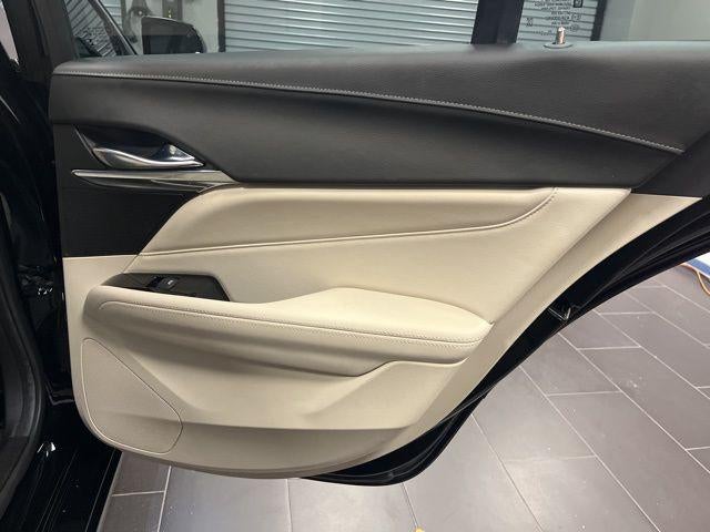 2023 Cadillac CT4 Luxury