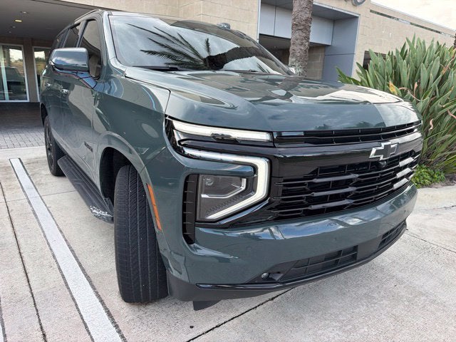 2025 Chevrolet Tahoe RST