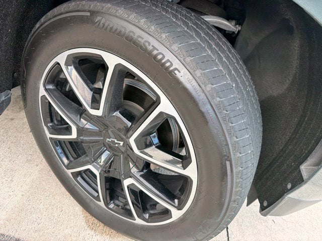 2025 Chevrolet Tahoe RST