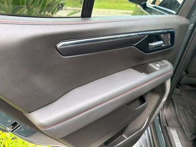 2025 Chevrolet Tahoe RST