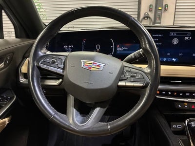 2024 Cadillac XT4 Luxury