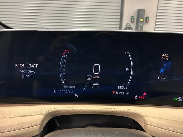 2024 Cadillac XT4 Luxury