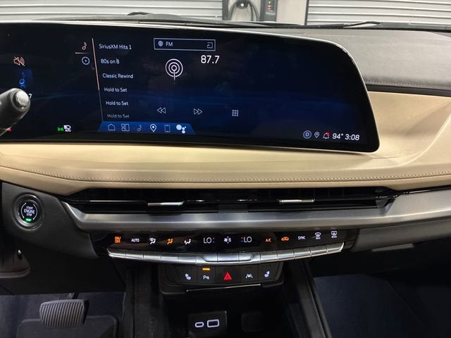 2024 Cadillac XT4 Luxury