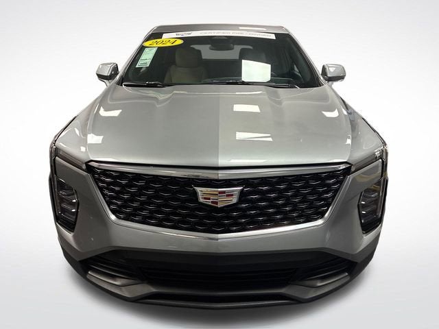 2024 Cadillac XT4 Luxury