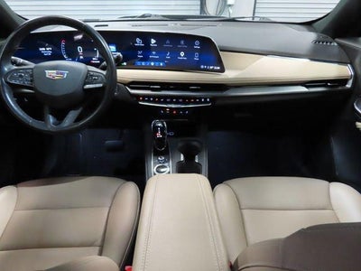 2024 Cadillac XT4 Luxury
