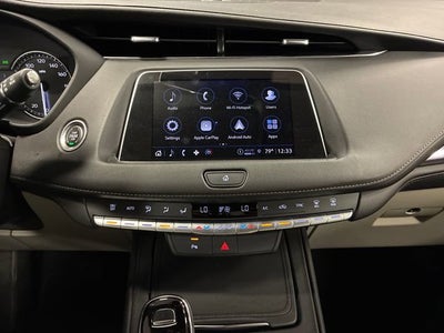2023 Cadillac XT4 Luxury