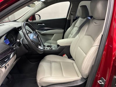 2023 Cadillac XT4 Luxury