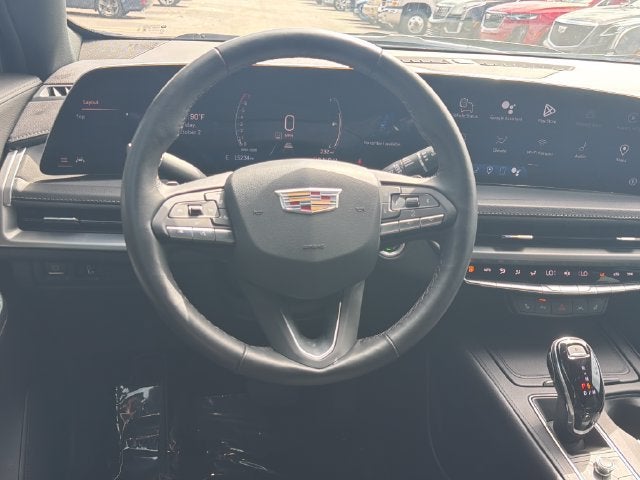 2024 Cadillac XT4 Luxury