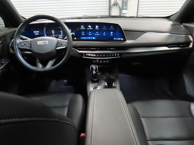 2024 Cadillac XT4 Luxury