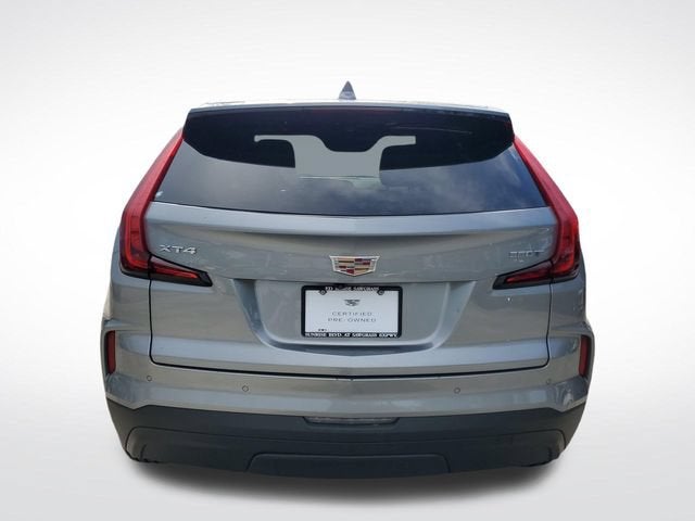 2024 Cadillac XT4 Luxury