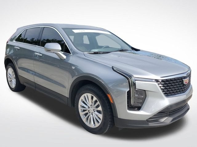 2024 Cadillac XT4 Luxury