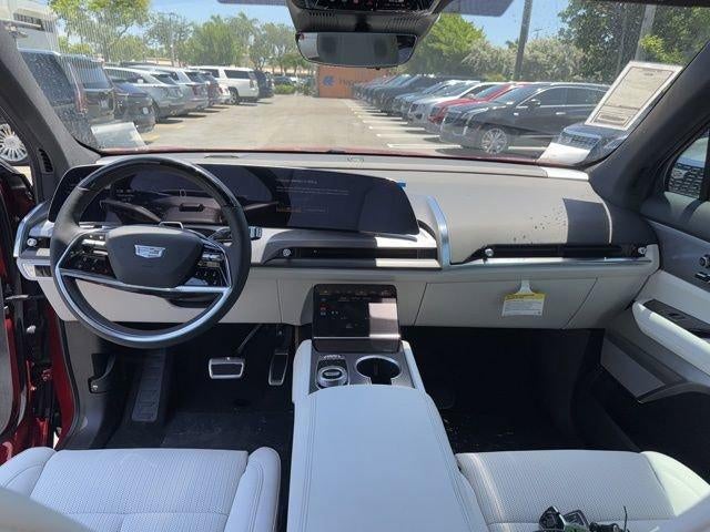 2026 Cadillac VISTIQ Luxury