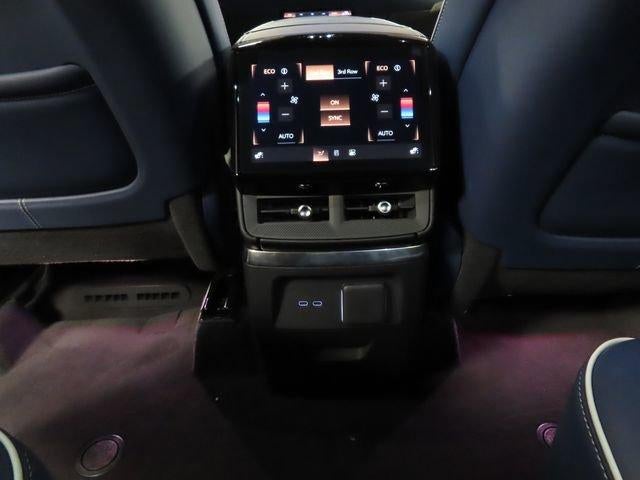 2026 Cadillac VISTIQ Premium Luxury