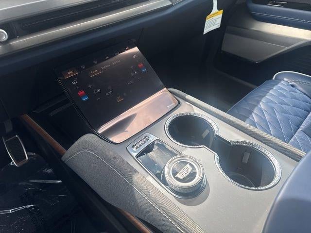 2026 Cadillac VISTIQ Premium Luxury