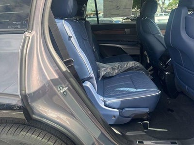 2026 Cadillac VISTIQ Premium Luxury