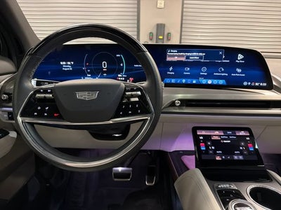 2026 Cadillac VISTIQ Sport