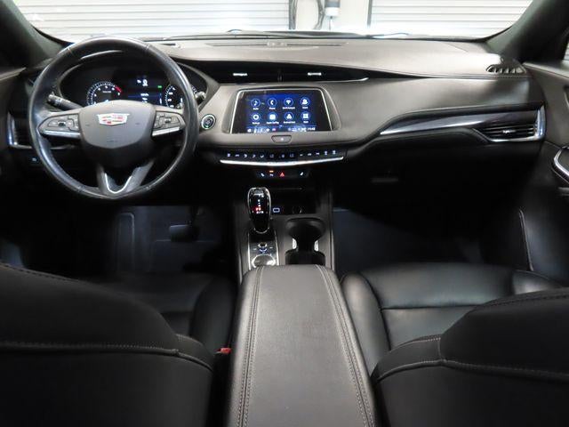 2022 Cadillac XT4 Luxury