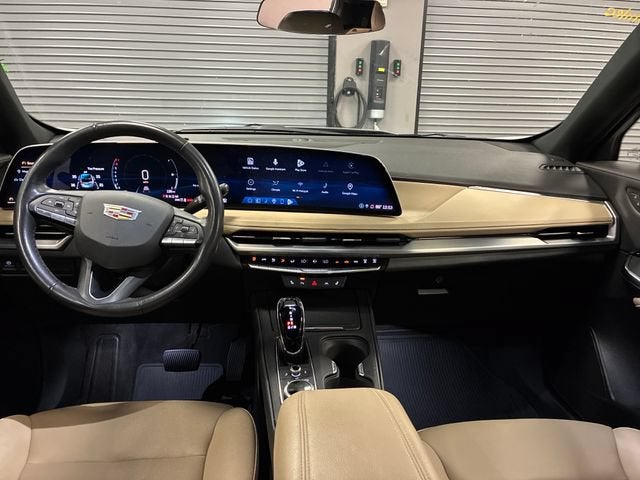 2024 Cadillac XT4 Luxury