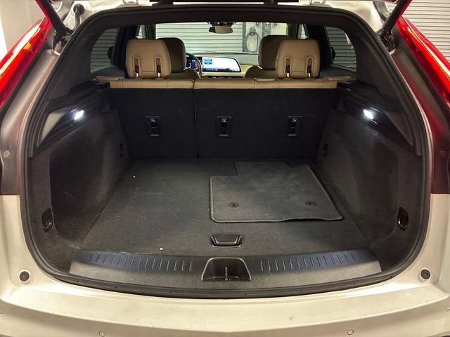 2024 Cadillac XT4 Luxury