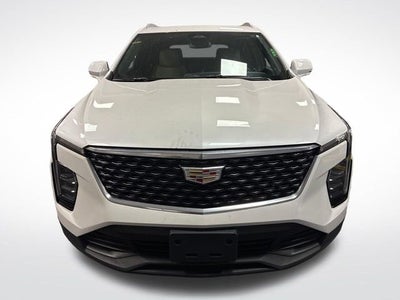 2024 Cadillac XT4 Luxury