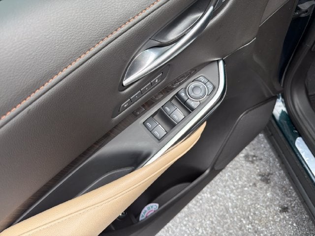 2025 Cadillac XT4 Premium Luxury