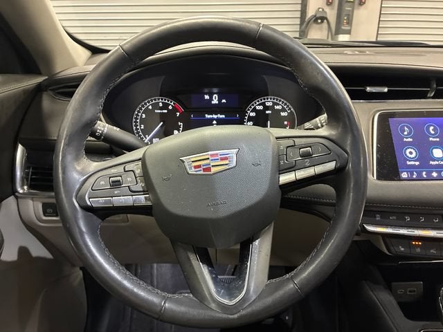 2023 Cadillac XT4 FWD Premium Luxury
