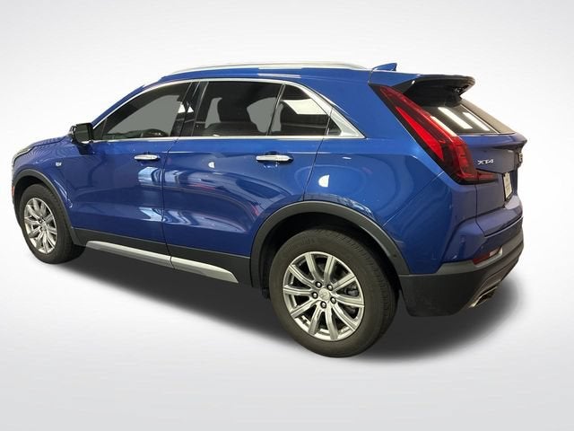 2023 Cadillac XT4 FWD Premium Luxury