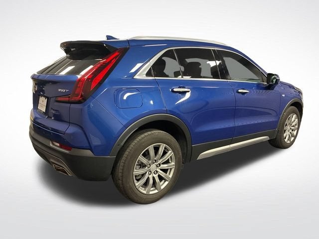 2023 Cadillac XT4 FWD Premium Luxury