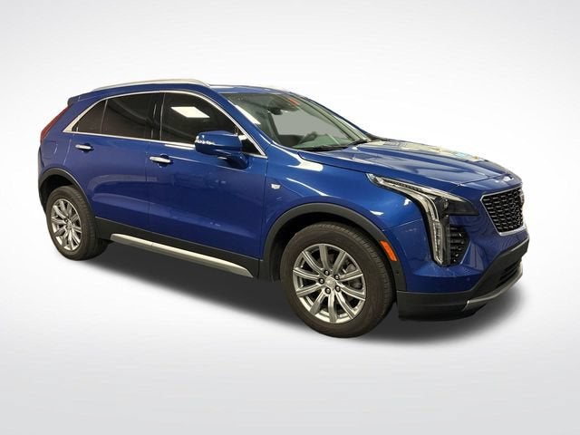 2023 Cadillac XT4 FWD Premium Luxury