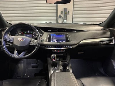 2019 Cadillac XT4 FWD Premium Luxury