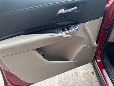 2022 Cadillac XT4 FWD Premium Luxury