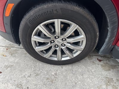2022 Cadillac XT4 FWD Premium Luxury