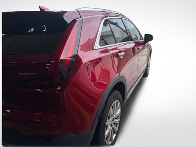2022 Cadillac XT4 FWD Premium Luxury