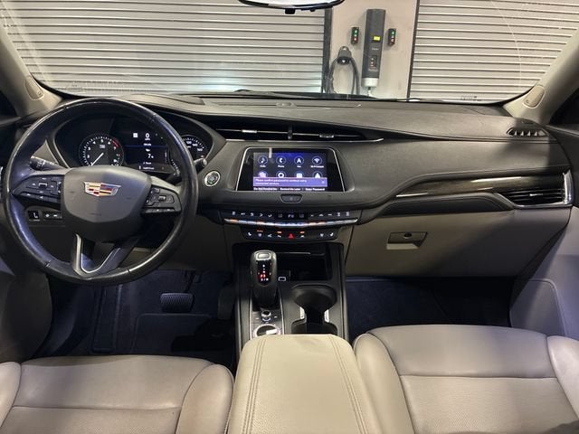 2019 Cadillac XT4 FWD Premium Luxury