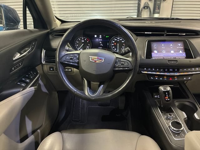 2019 Cadillac XT4 FWD Premium Luxury