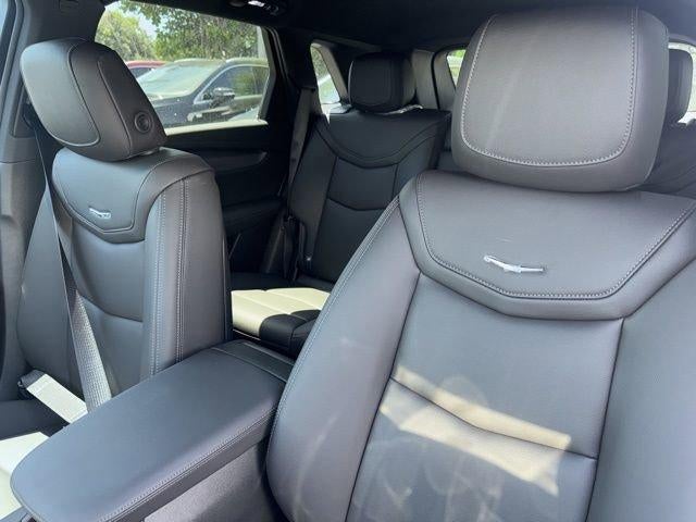 2025 Cadillac XT5 Luxury