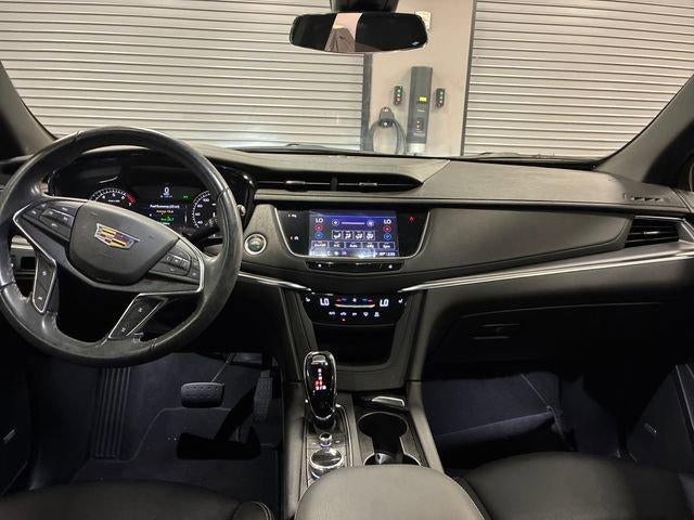 2023 Cadillac XT5 Luxury