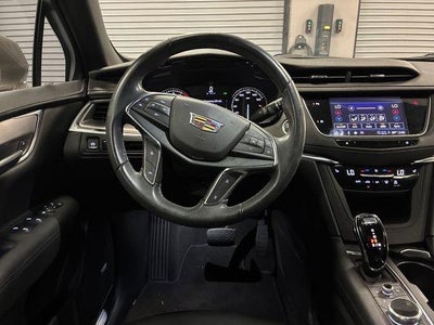2023 Cadillac XT5 Luxury