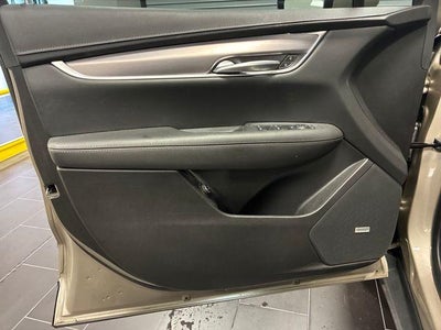 2023 Cadillac XT5 Luxury