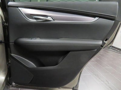 2022 Cadillac XT5 Luxury