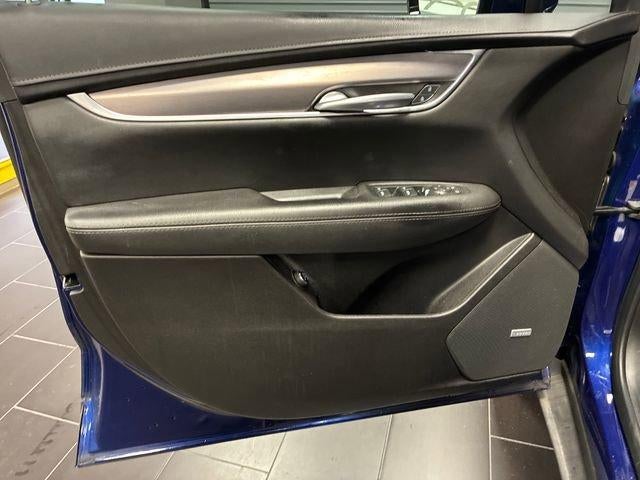 2023 Cadillac XT5 Luxury