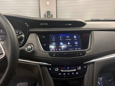 2024 Cadillac XT5 Luxury