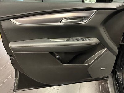 2024 Cadillac XT5 Luxury