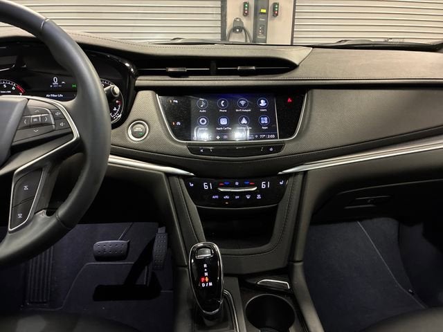 2024 Cadillac XT5 Luxury